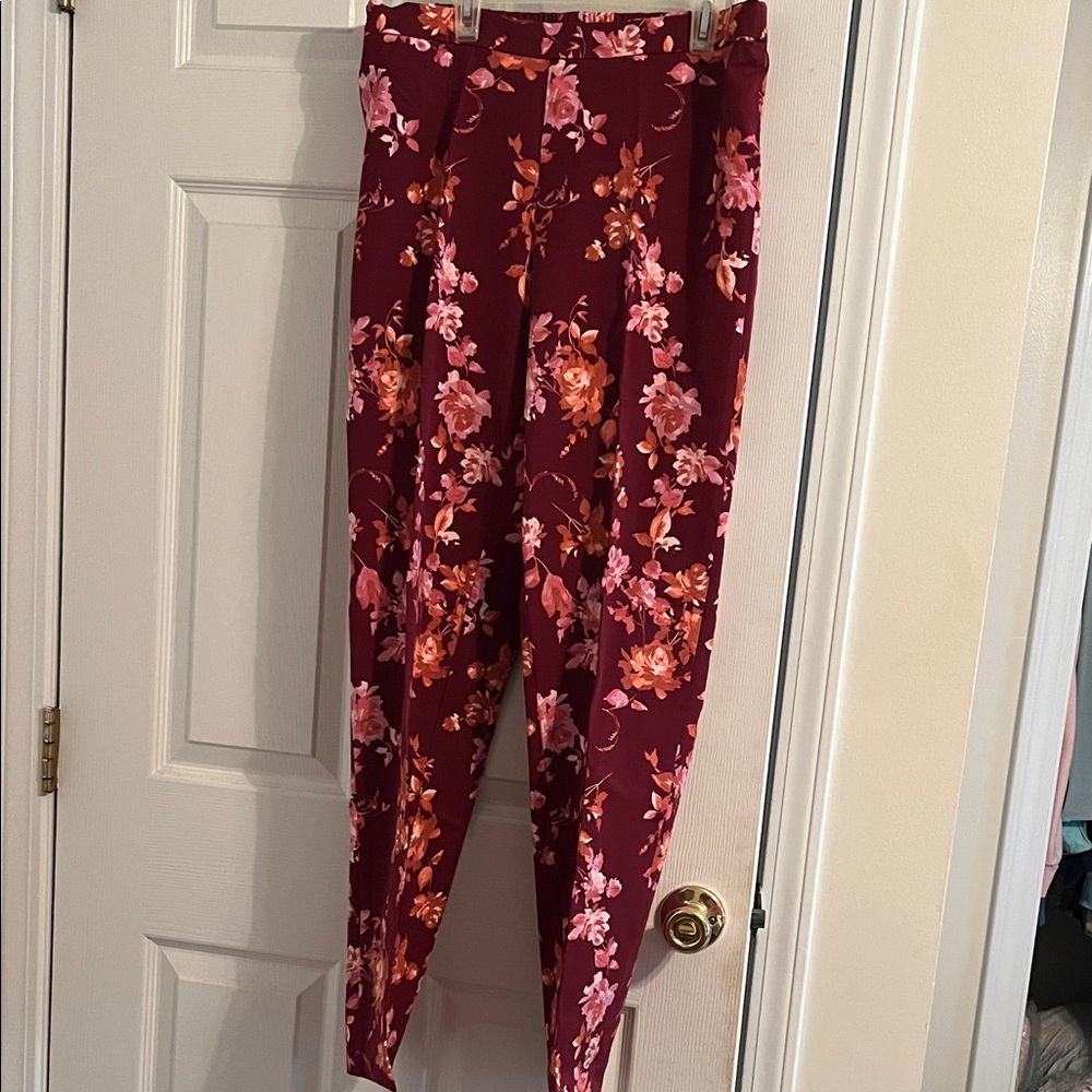 Isaac Mizrahi Burgundy Floral Trousers